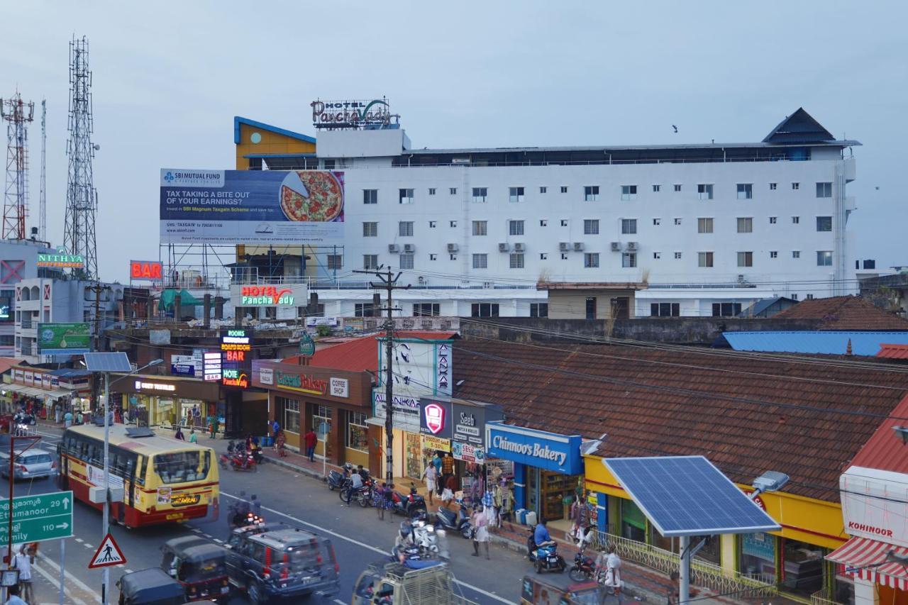 Hotel Panchavady Tiruvalla Exterior photo